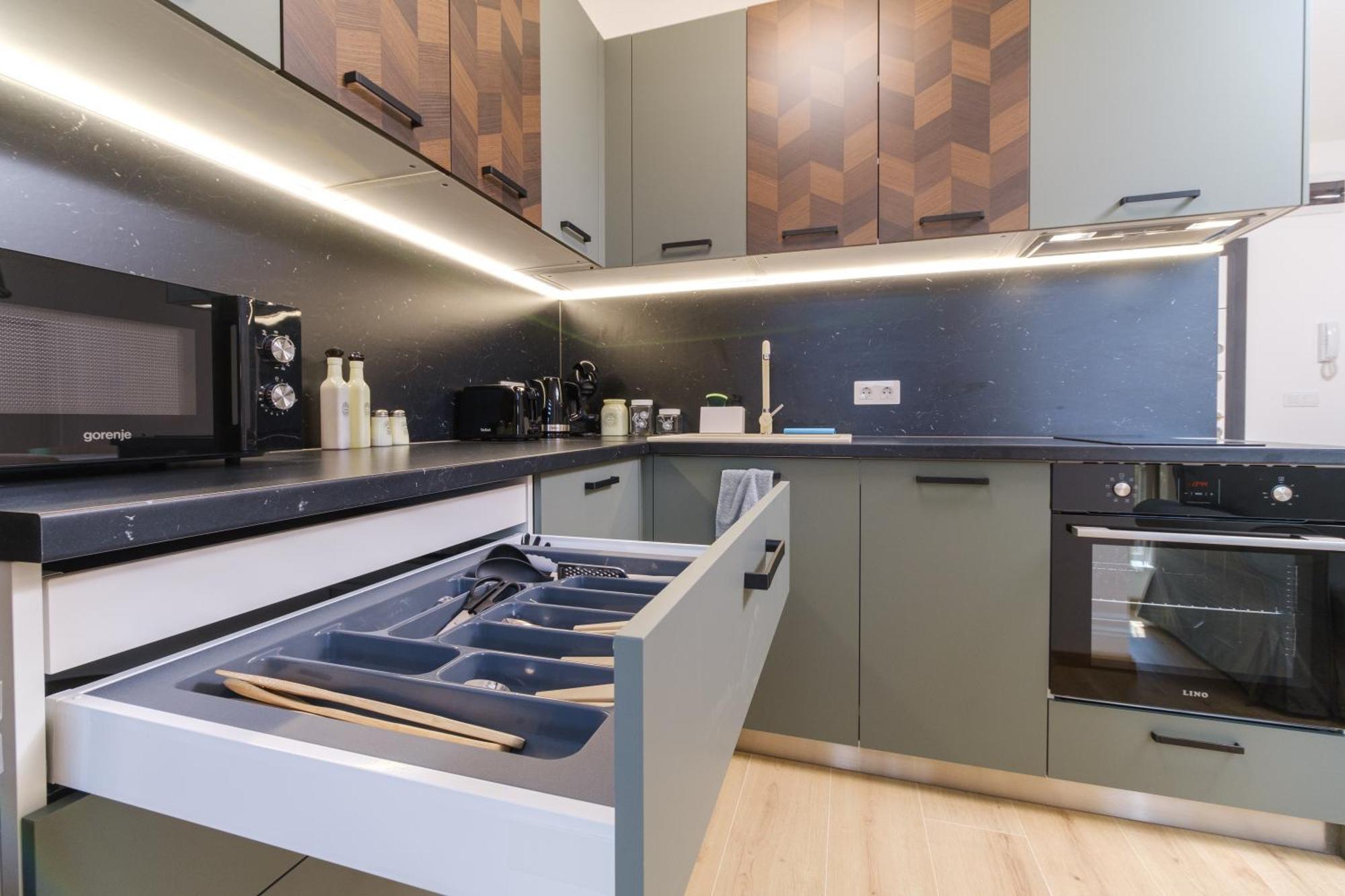 Modern 1-Bedroom Apartment With Free Parking Plovdiv Exteriör bild