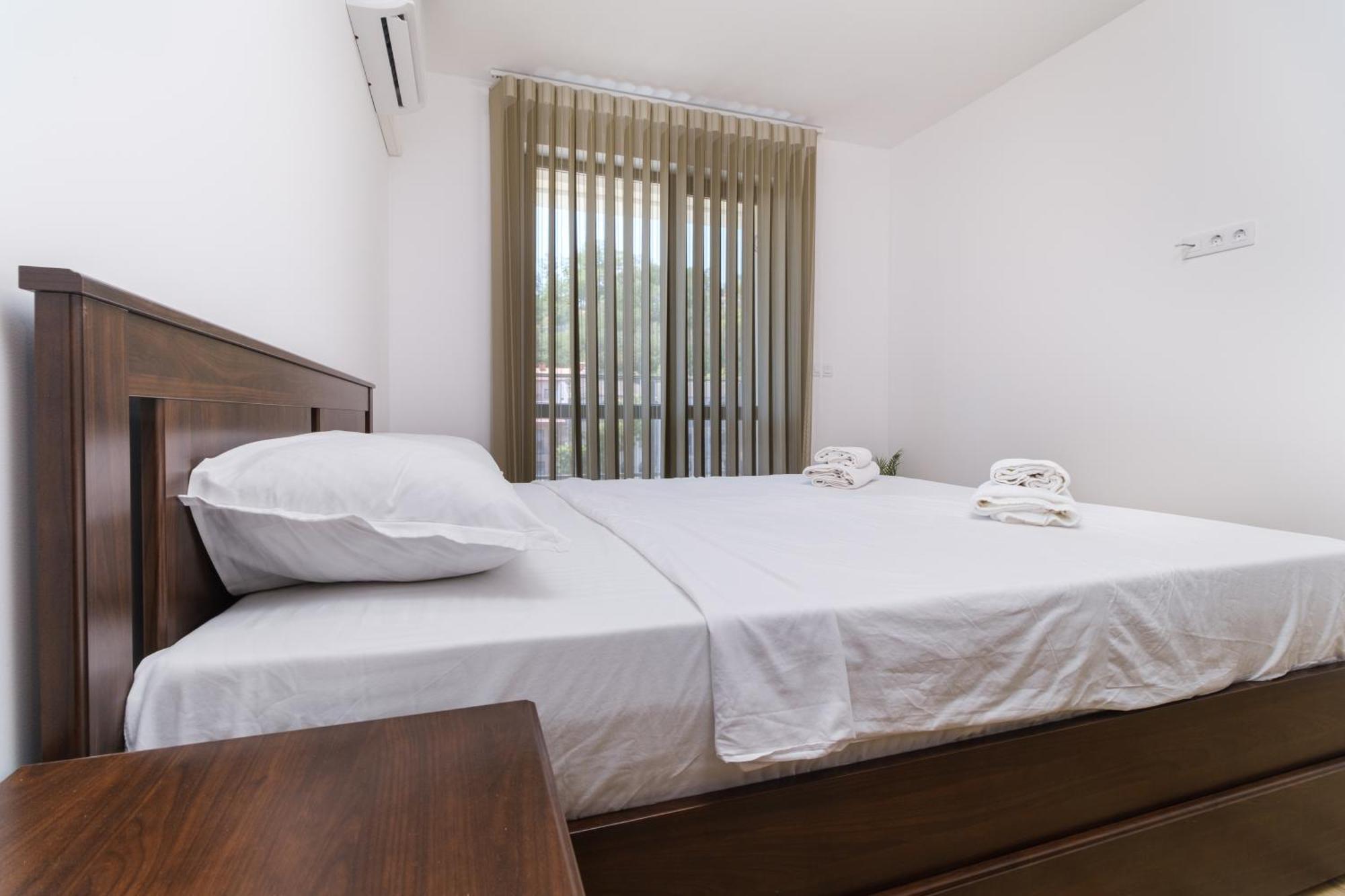 Modern 1-Bedroom Apartment With Free Parking Plovdiv Exteriör bild