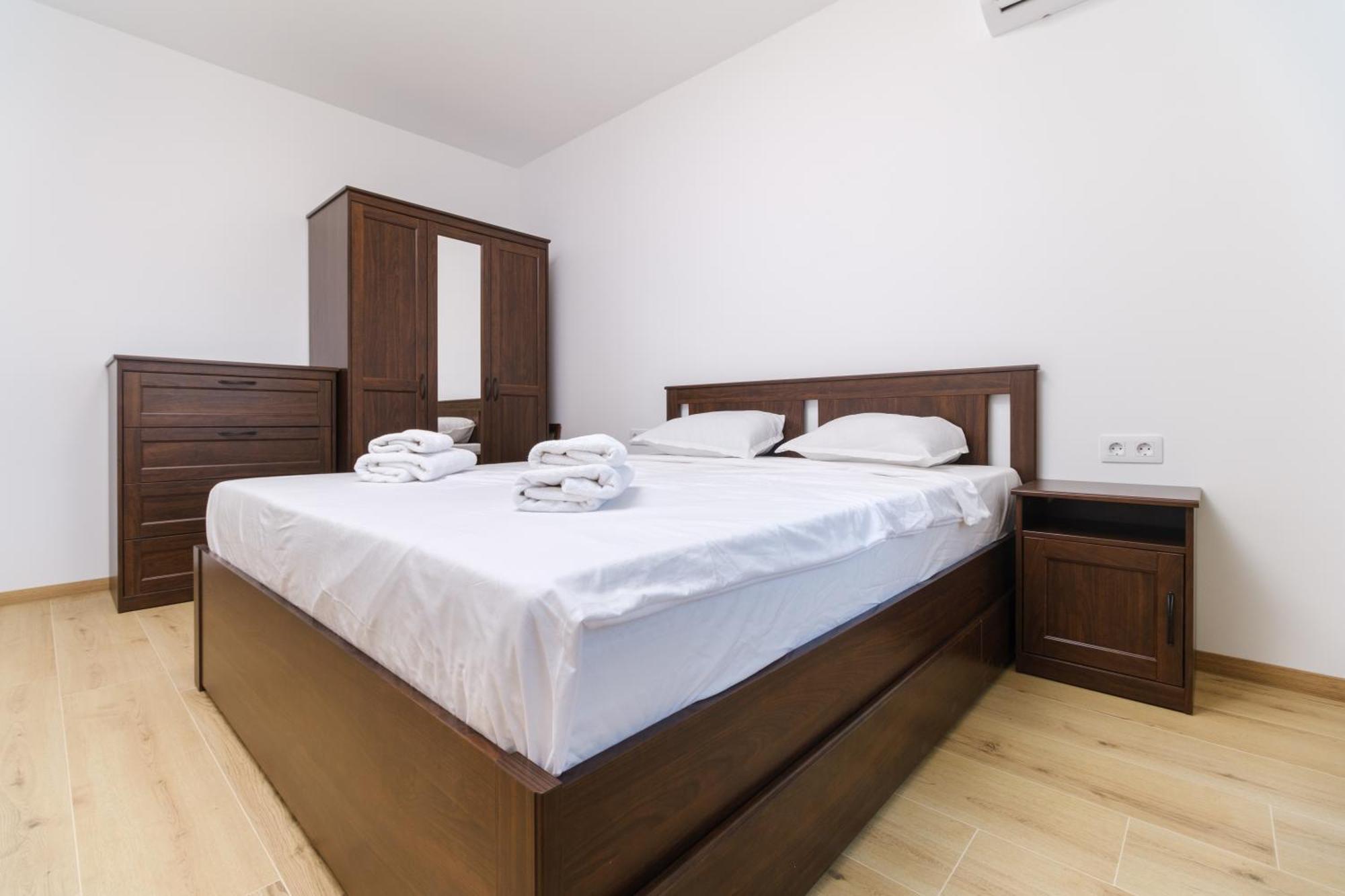 Modern 1-Bedroom Apartment With Free Parking Plovdiv Exteriör bild
